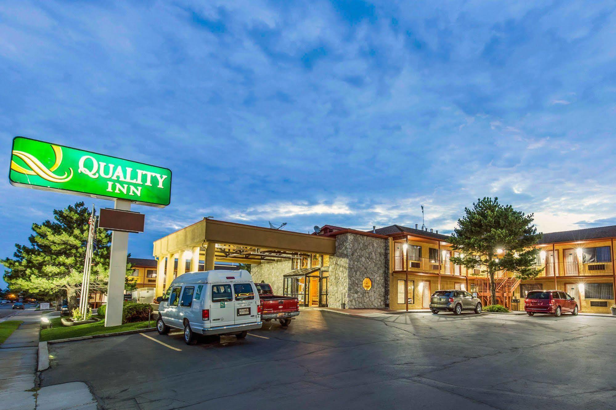 Quality Inn Cedar City - University Area Bagian luar foto
